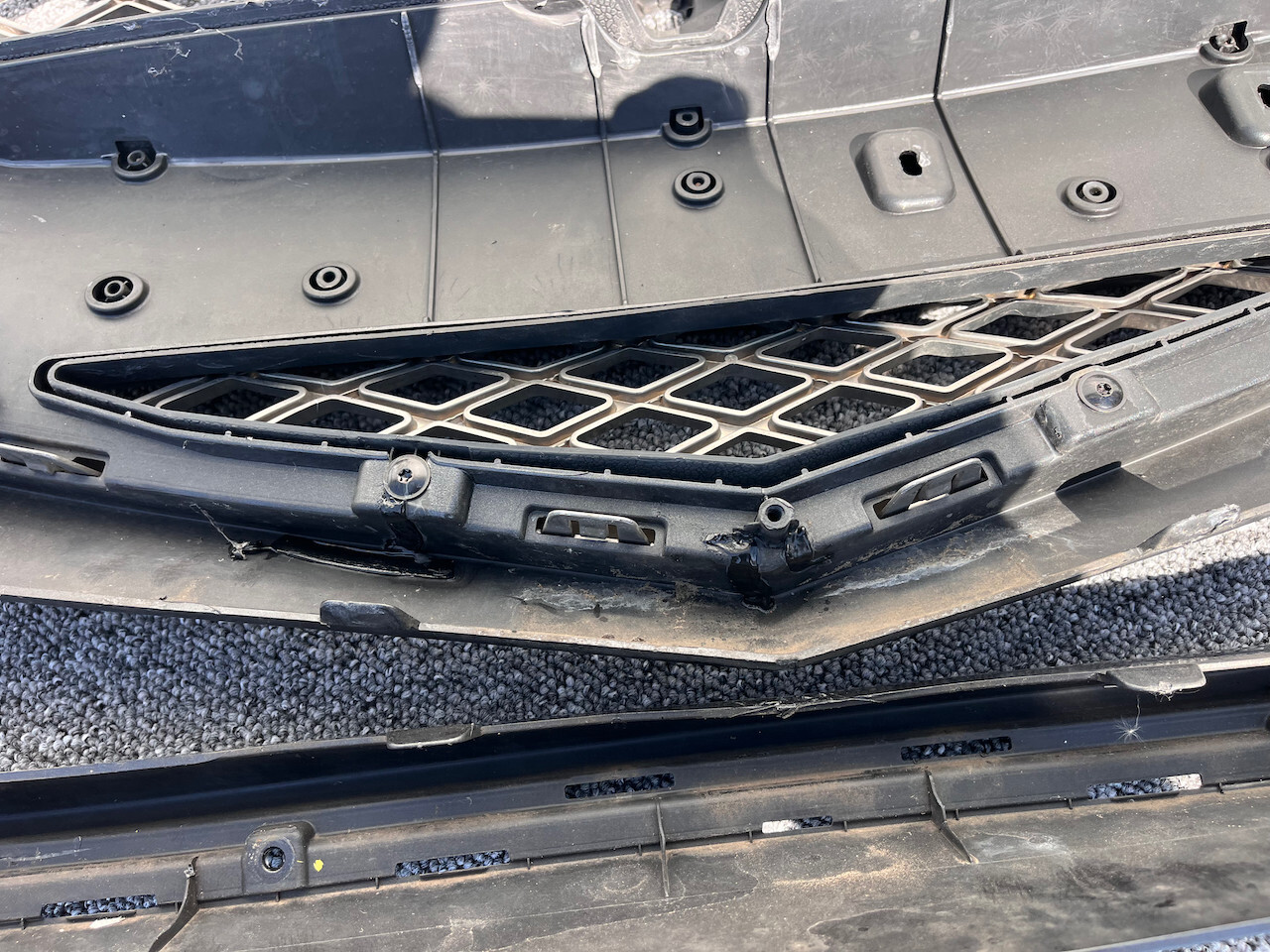 Genesis G80 Limousine Mk2 2020-2023 Front Bumper 6 Pdc Genuine [p442]