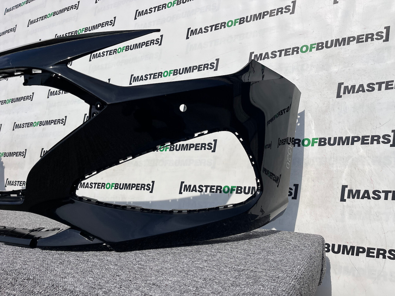 Hyundai I30 I30 Se Premium Hybrid Mk4 Lift 2021-2025 Front Bumper Genuine [h520]