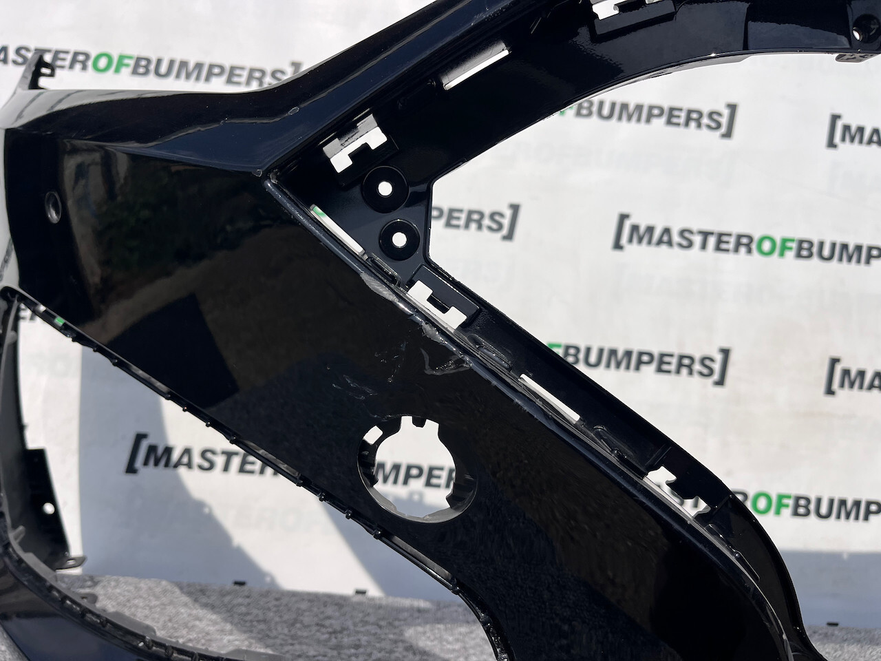 Hyundai I30 I30 Se Premium Hybrid Mk4 Lift 2021-2025 Front Bumper Genuine [h520]