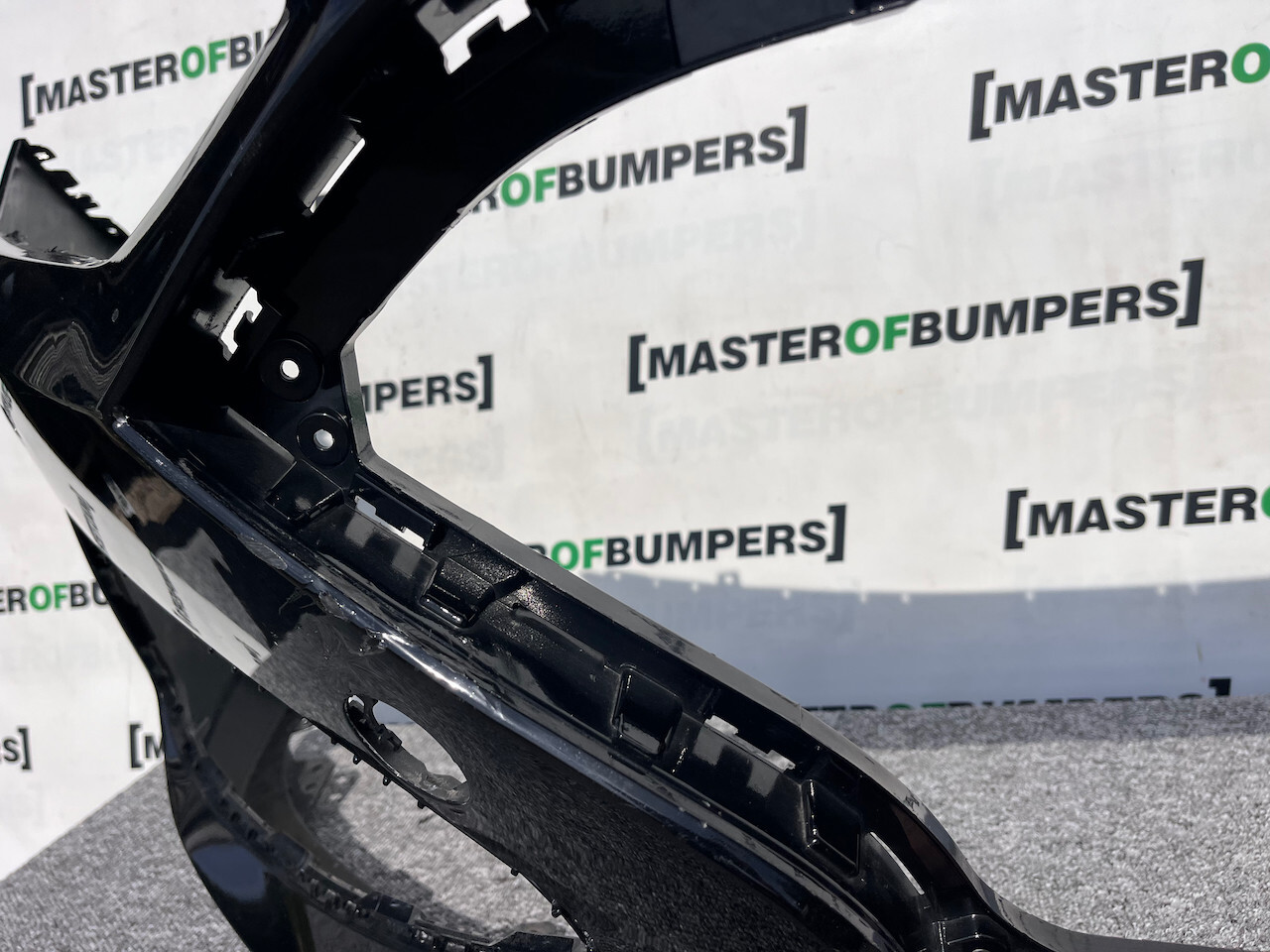 Hyundai I30 I30 Se Premium Hybrid Mk4 Lift 2021-2025 Front Bumper Genuine [h520]