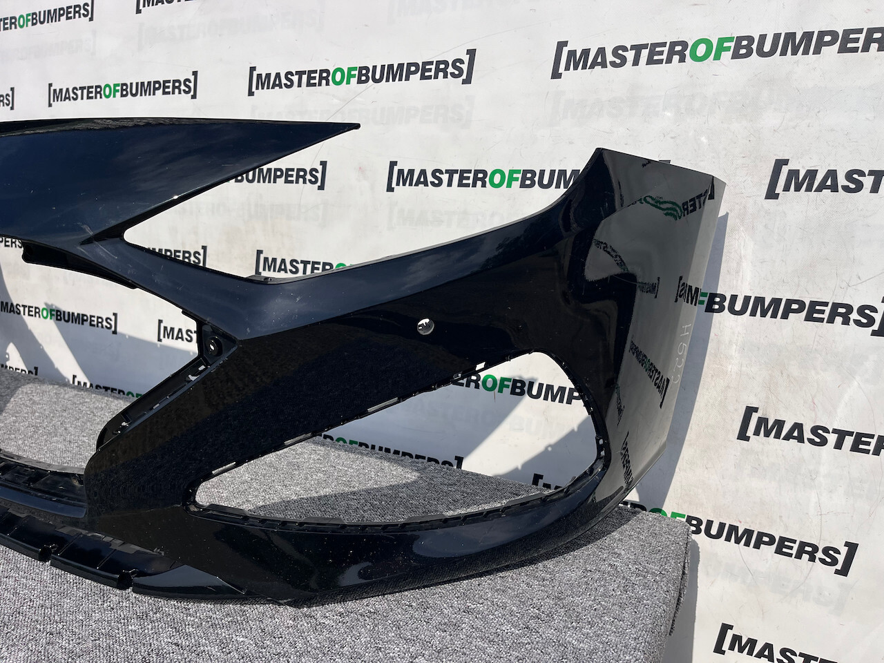 Hyundai I30 I30 Se Premium Hybrid Mk4 Lift 2021-2025 Front Bumper Genuine [h522]