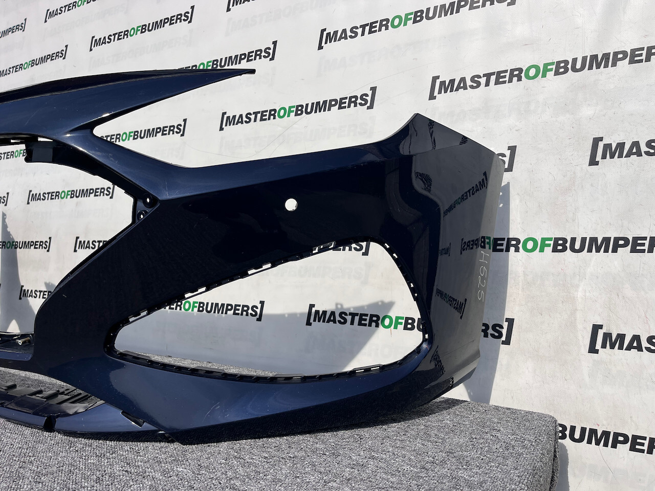 Hyundai I30 I30 Se Premium Hybrid Mk4 Lift 2021-2025 Front Bumper Genuine [h525]