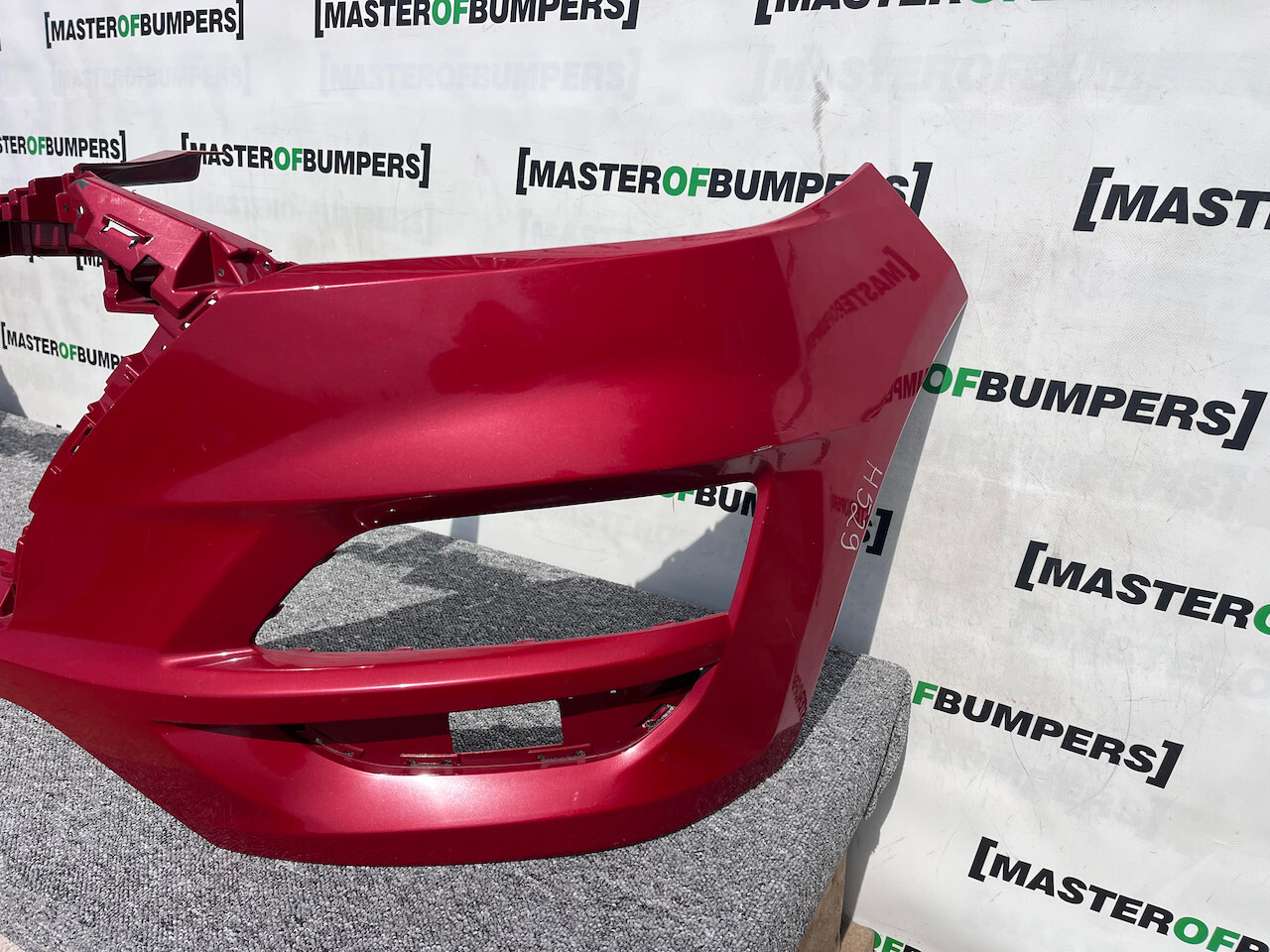 Hyundai Tucson Premium Se Lift 2018-2020 Front Bumper Pdc No Jets Genuine [h529]