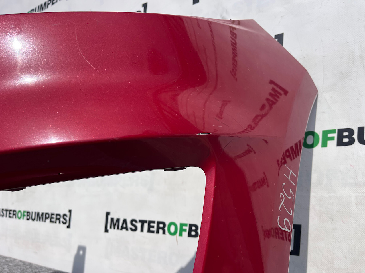 Hyundai Tucson Premium Se Lift 2018-2020 Front Bumper Pdc No Jets Genuine [h529]