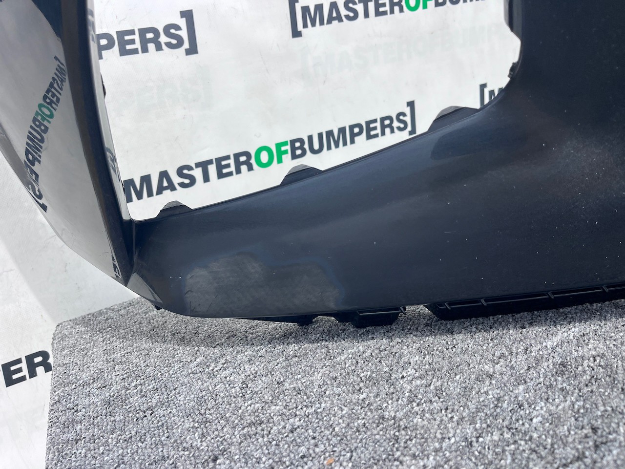 Hyundai Tucson Hybrid Premium 2021-2023 Front Bumper 4 Pdc Genuine [h545]