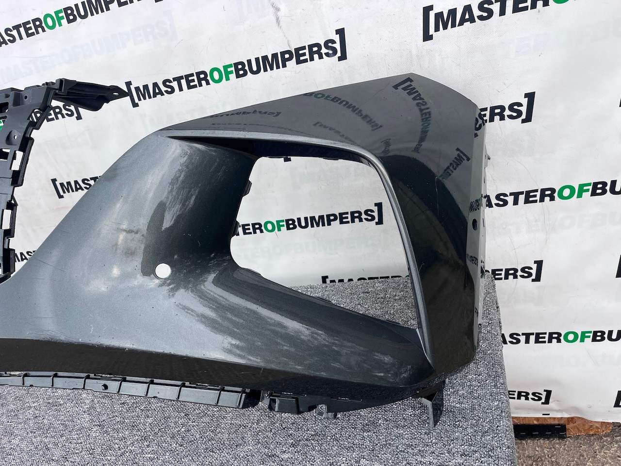 Hyundai Tucson Hybrid Se Premium 2021-2023 Front Bumper 6 Pdc Genuine [h556]