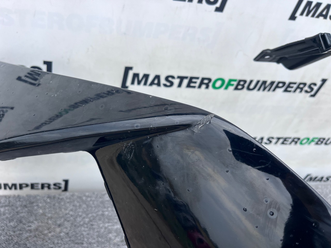 Hyundai Tucson Hybrid Se Premium 2021-2023 Front Bumper No Pdc Genuine [h558]