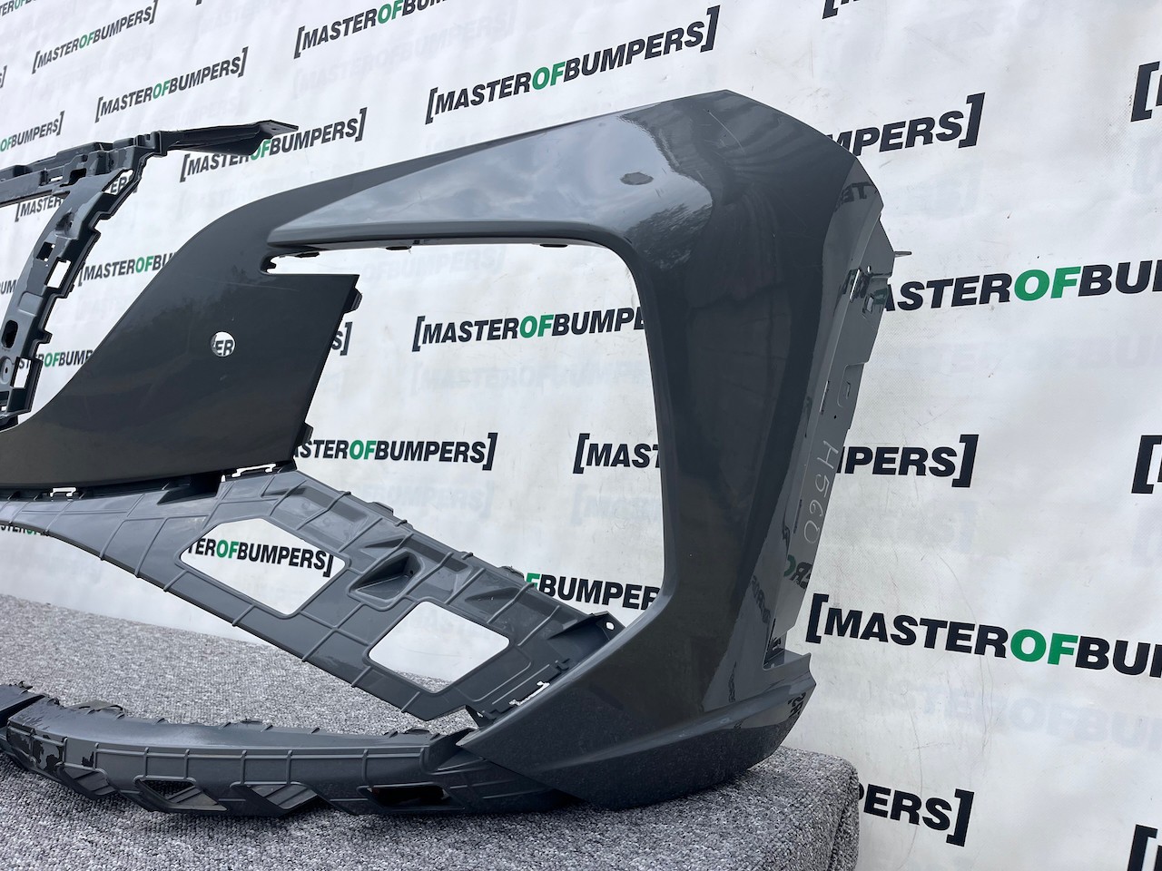 Hyundai Tucson N Line Performance 2021-2024 Front Bumper 4 Pdc Genuine [h560]