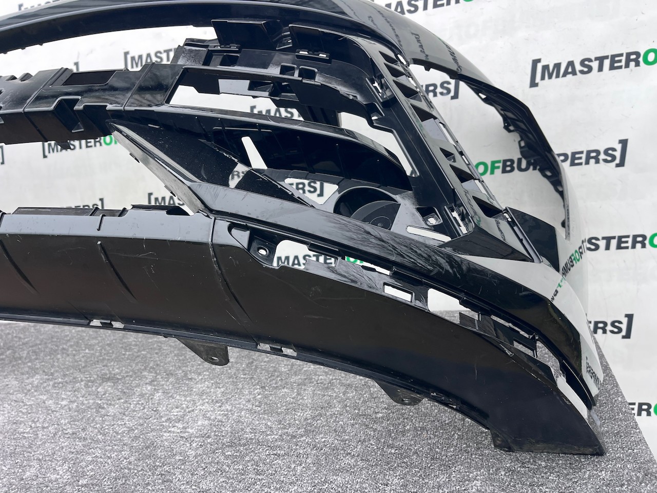 Hyundai Kona N-line Hatchback Mk2 2022-2026 Front Bumper 6 Pdc Genuine [h577]