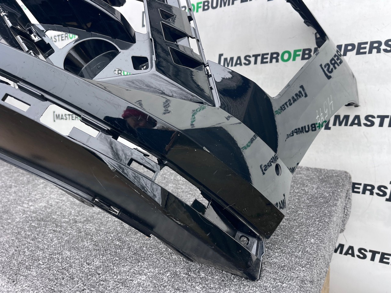 Hyundai Kona N-line Hatchback Mk2 2022-2026 Front Bumper 6 Pdc Genuine [h577]