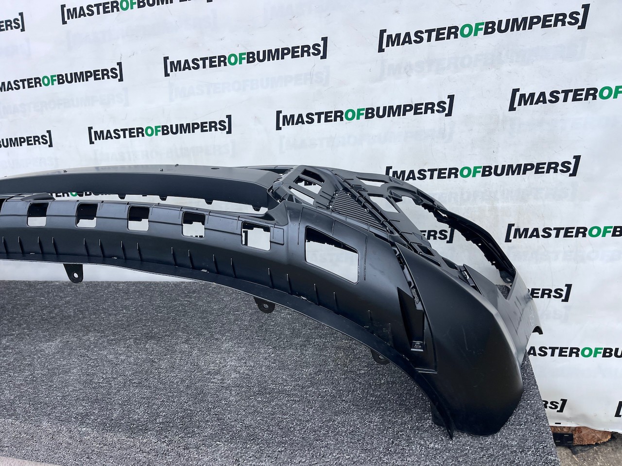 Hyundai Kona Hybrid Ultimate Lift 2022-2026 Front Bumper 4 Pdc Genuine [h597]