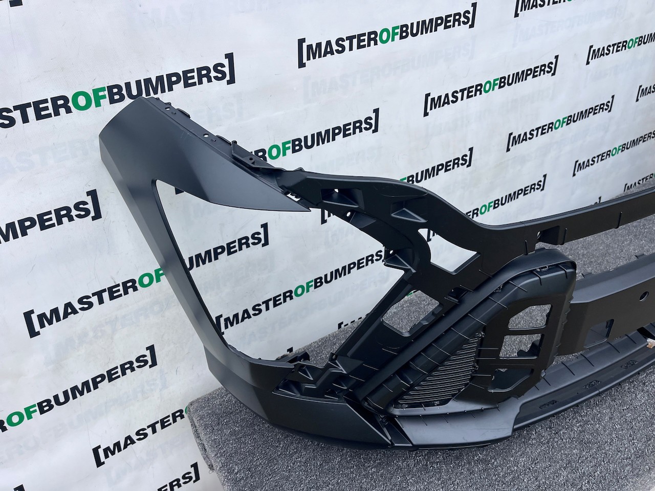 Hyundai Kona Hybrid Ultimate Lift 2022-2026 Front Bumper 4 Pdc Genuine [h597]