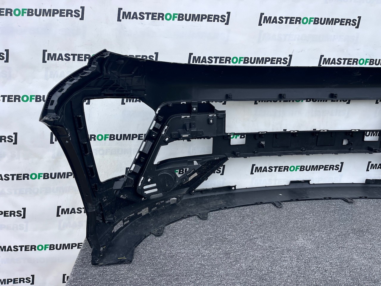 Hyundai Kona N-line Hatchback Mk2 2022-2026 Front Bumper 6 Pdc Genuine [h594]