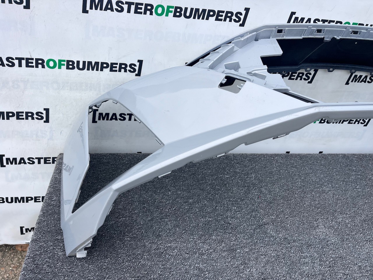 Hyundai I20 Ultimate Hatchback Mk3 Lift 2023-2026 Front Bumper Genuine [h511]