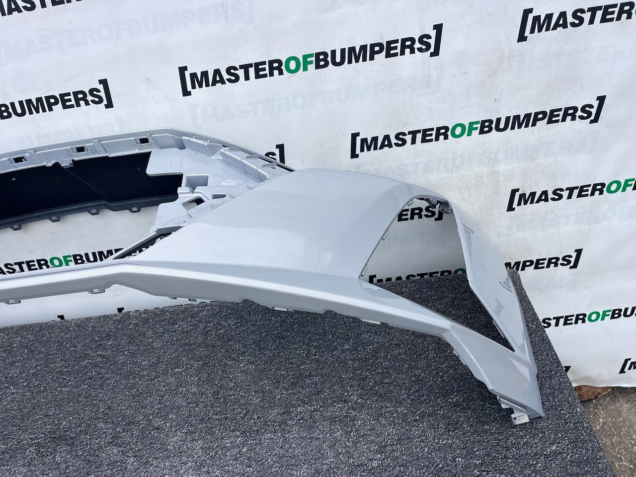 Hyundai I20 Ultimate Hatchback Mk3 Lift 2023-2026 Front Bumper Genuine [h511]