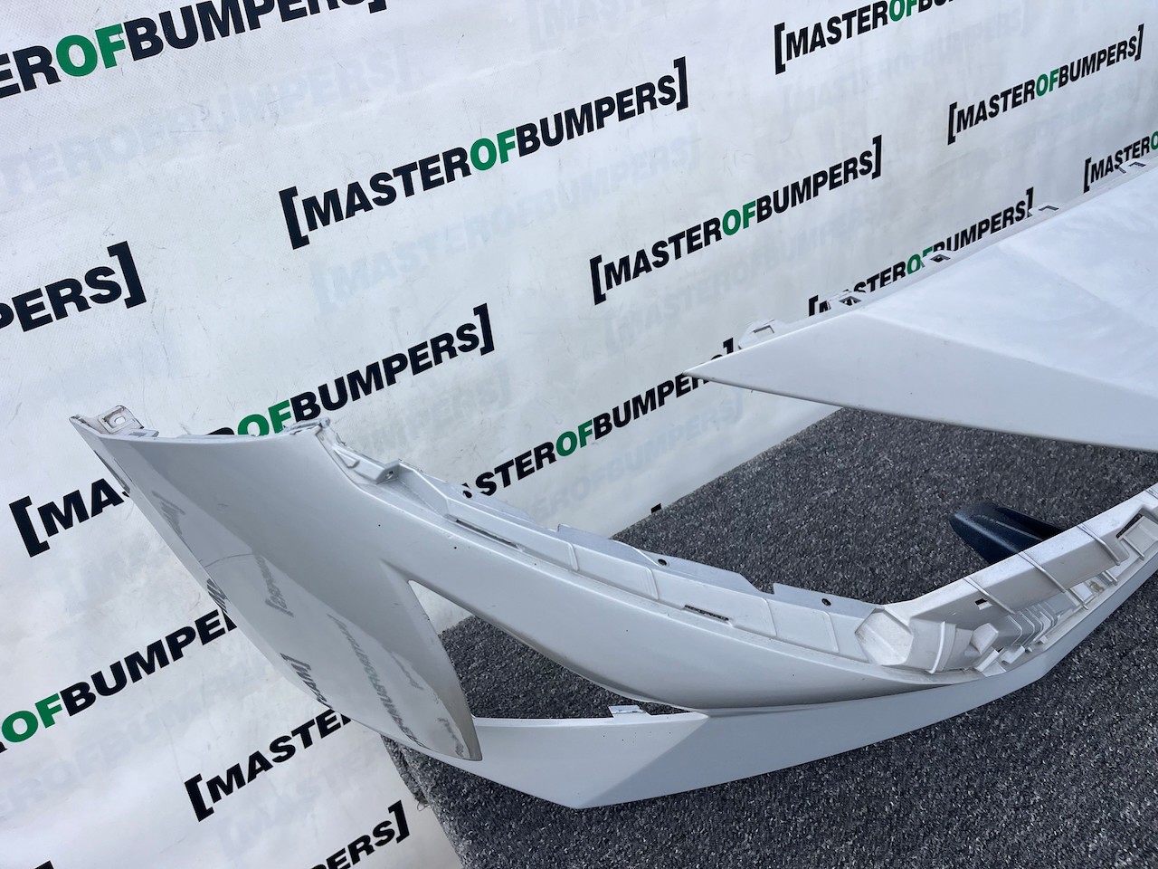 Hyundai I20 Ultimate Hatchback Mk3 Lift 2023-2026 Front Bumper Genuine [h511]