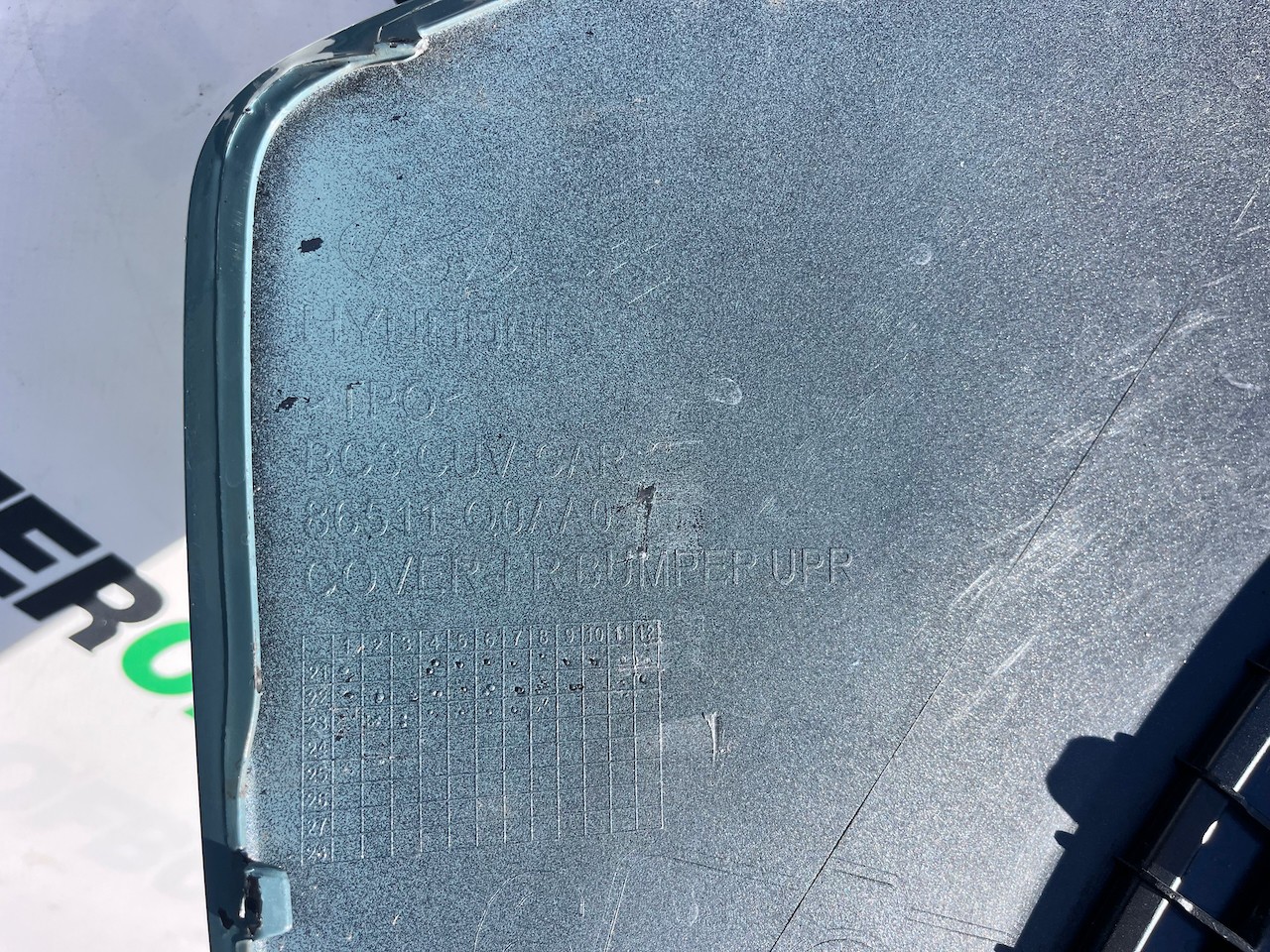 Hyundai Bayon Mhev Se Connect 2021-2024 Front Bumper Pdc Genuine [h600]