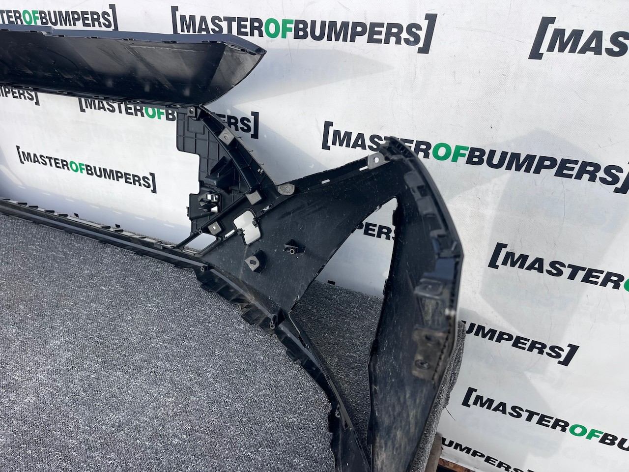 Hyundai I20 Ultimate Hatchback Mk3 Lift 2023-2026 Front Bumper Genuine [h608]