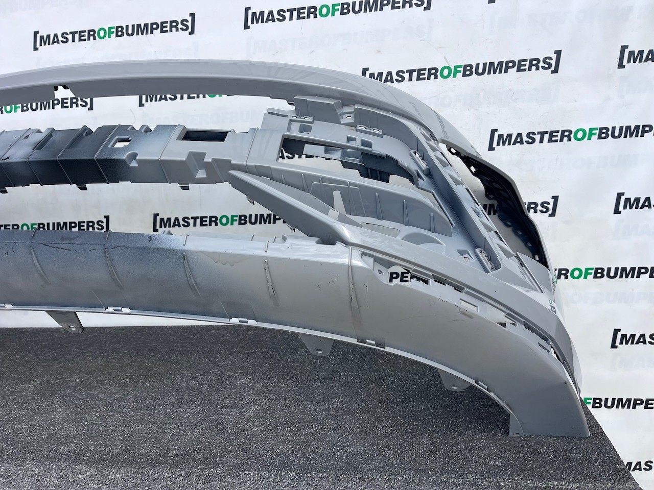 Hyundai Kona N-line Mk2 Hatchback 2024-2027 Front Bumper 6 Pdc Genuine [h614]