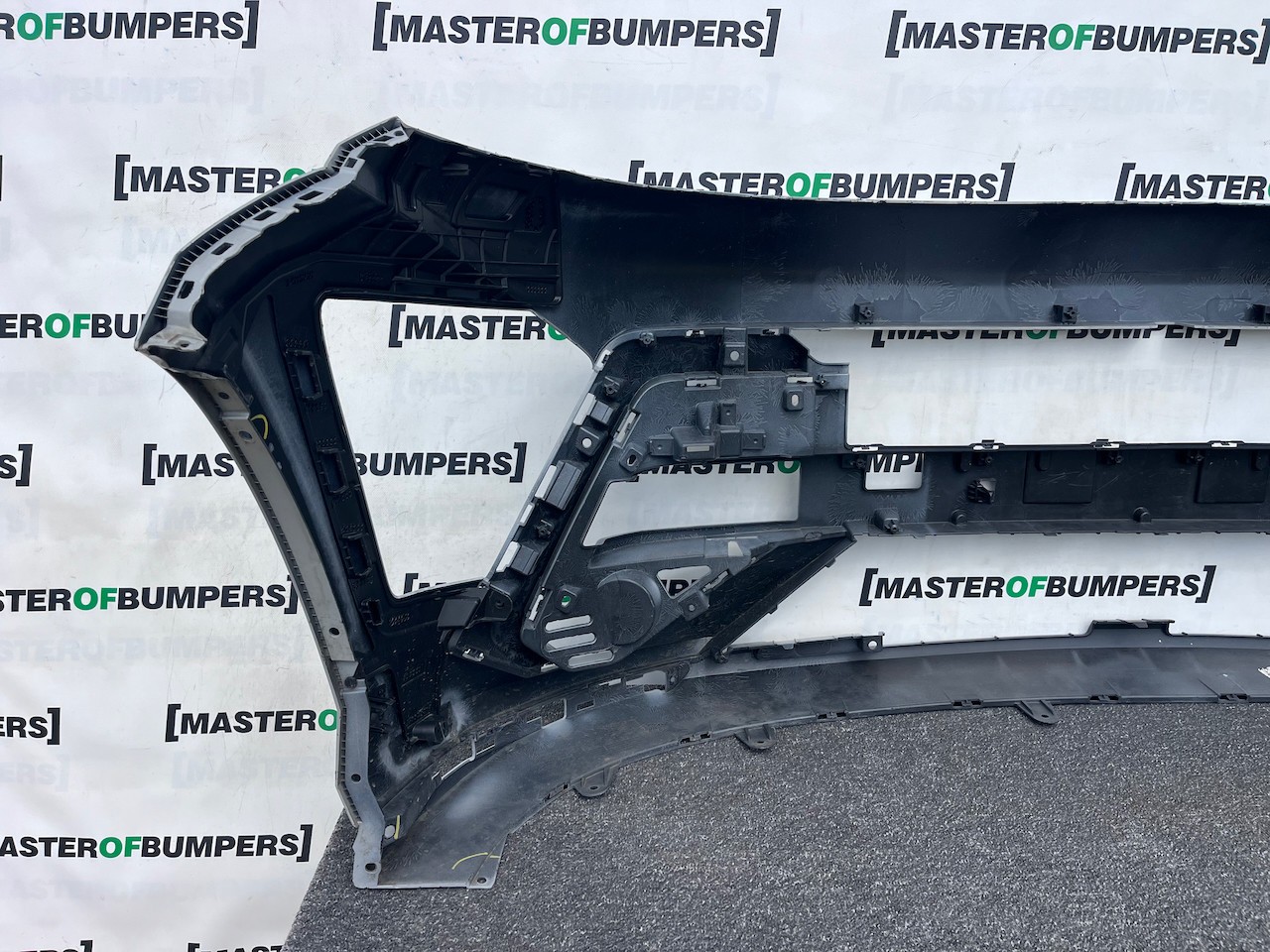 Hyundai Kona N-line Mk2 Hatchback 2024-2027 Front Bumper 6 Pdc Genuine [h614]