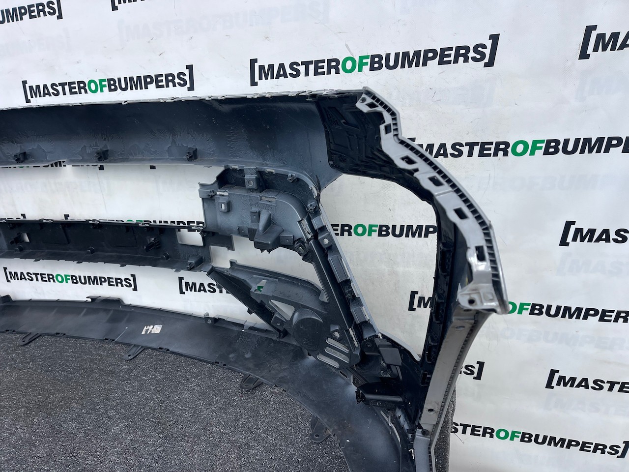 Hyundai Kona N-line Mk2 Hatchback 2024-2027 Front Bumper 6 Pdc Genuine [h614]