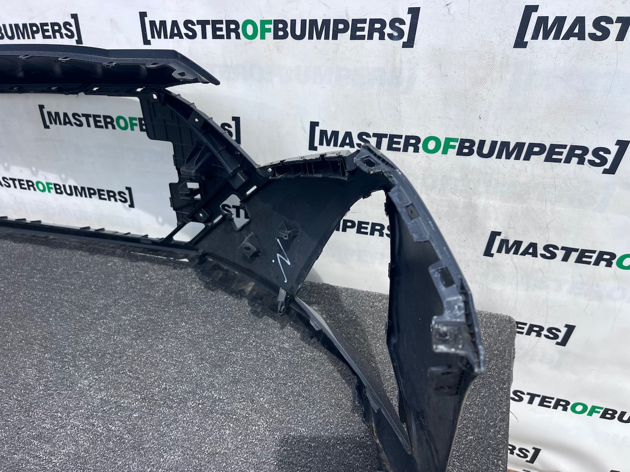 Hyundai I20 Ultimate Hatchback Mk3 Lift 2023-2026 Front Bumper Genuine [h621]