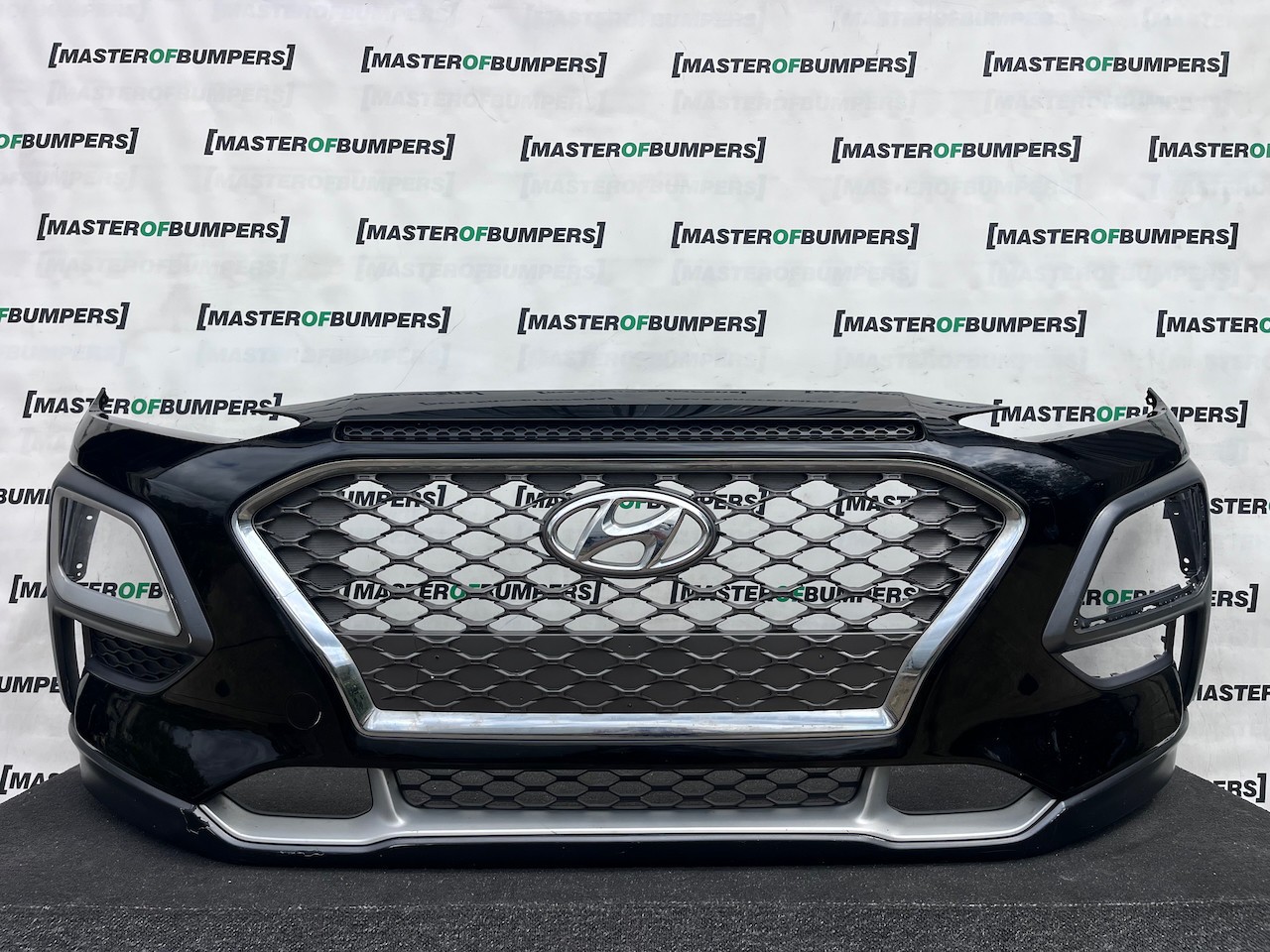 Hyundai Kona Se Hybrid Premium 2017-2020 Front Bumper Genuine [h630]