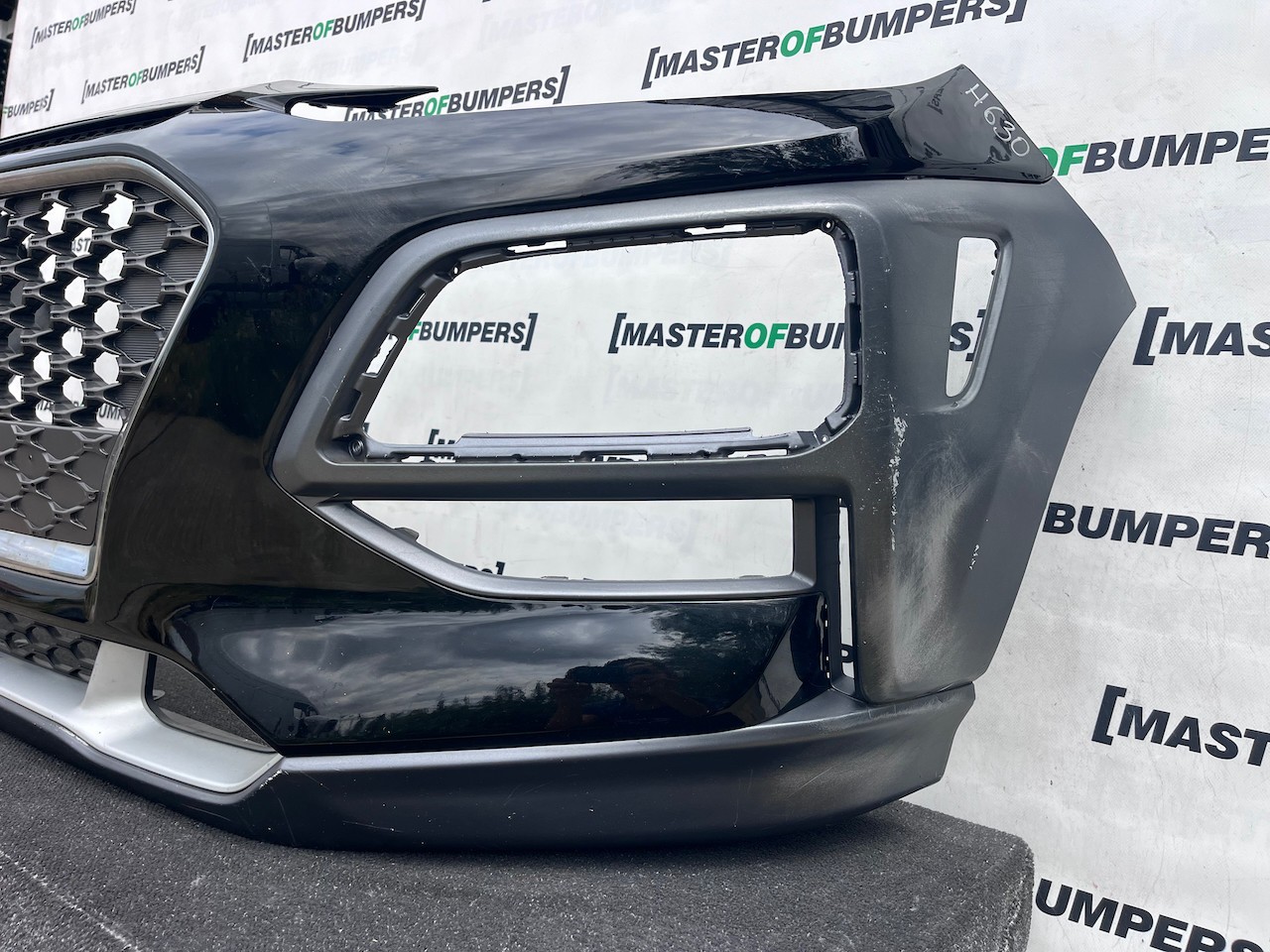Hyundai Kona Se Hybrid Premium 2017-2020 Front Bumper Genuine [h630]