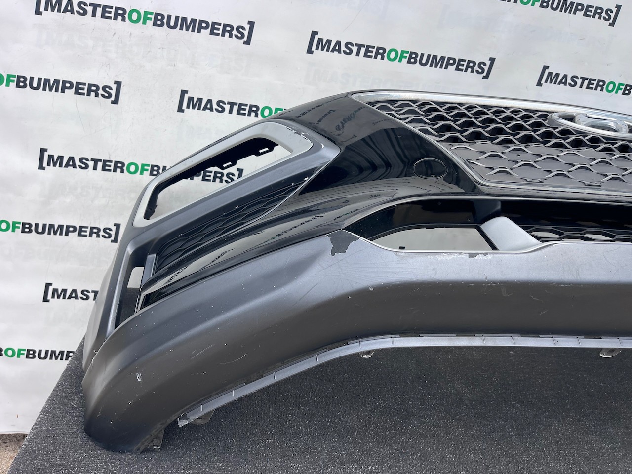 Hyundai Kona Se Hybrid Premium 2017-2020 Front Bumper Genuine [h630]
