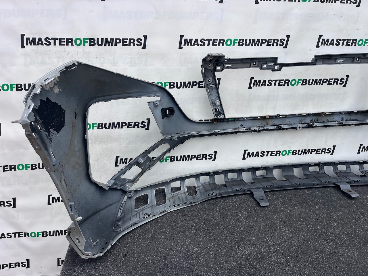 Hyundai Tucson N Line Performance 2021-2024 Front Bumper 4 Pdc Genuine [h631]
