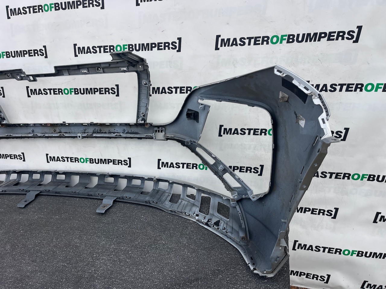 Hyundai Tucson N Line Performance 2021-2024 Front Bumper 4 Pdc Genuine [h631]