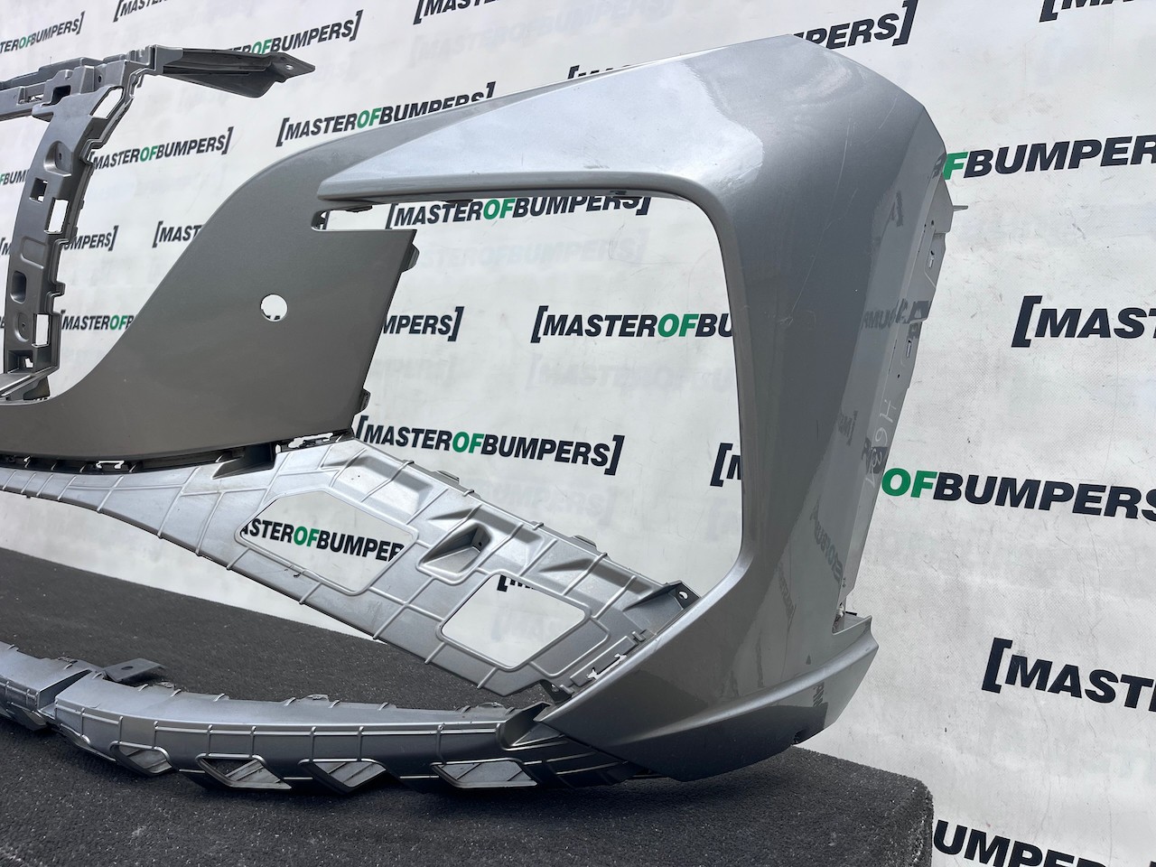 Hyundai Tucson N Line Performance 2021-2024 Front Bumper 4 Pdc Genuine [h631]