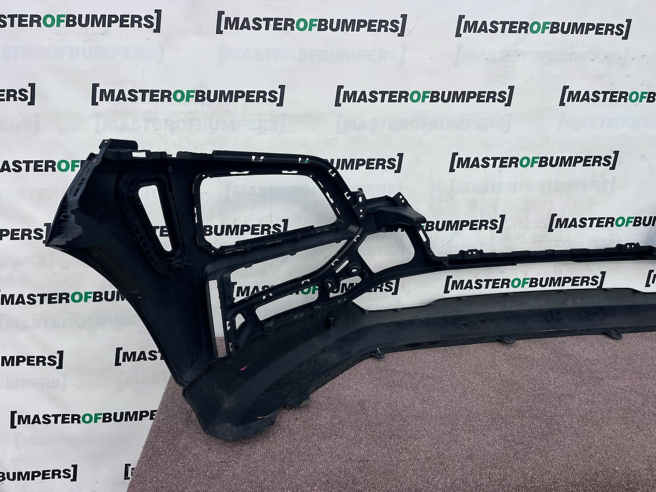 Hyundai Kona Se Hybrid Premium 2017-2020 Front Bumper Genuine [h655]