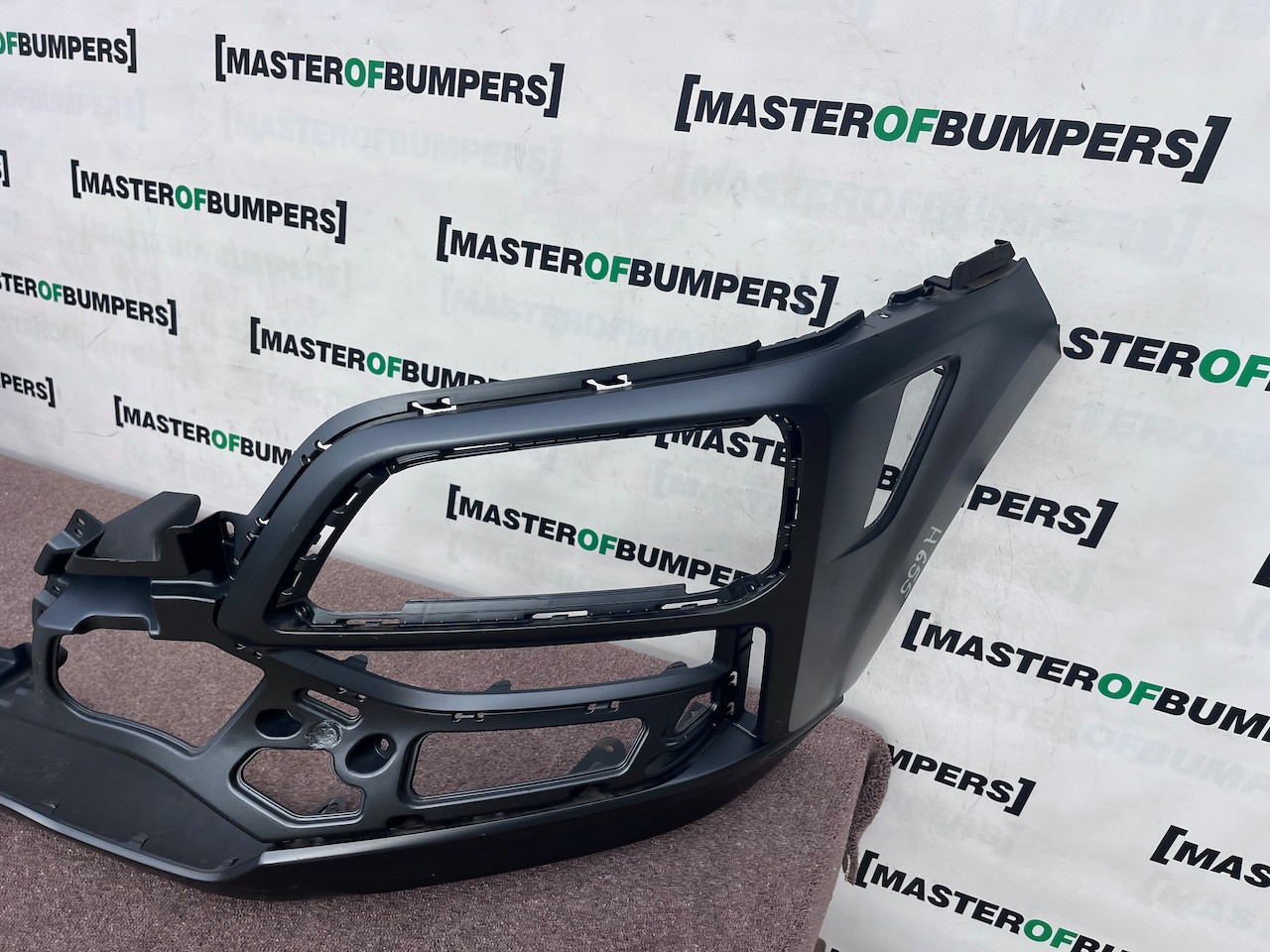 Hyundai Kona Se Hybrid Premium 2017-2020 Front Bumper Genuine [h655]