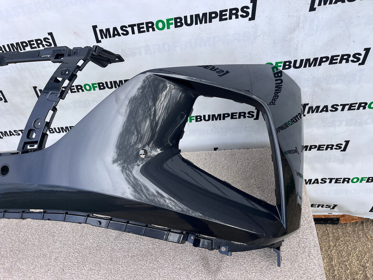 Hyundai Tucson Hybrid Premium Ultimate 2021-24 Front Bumper 4 Pdc Genuine [h456]