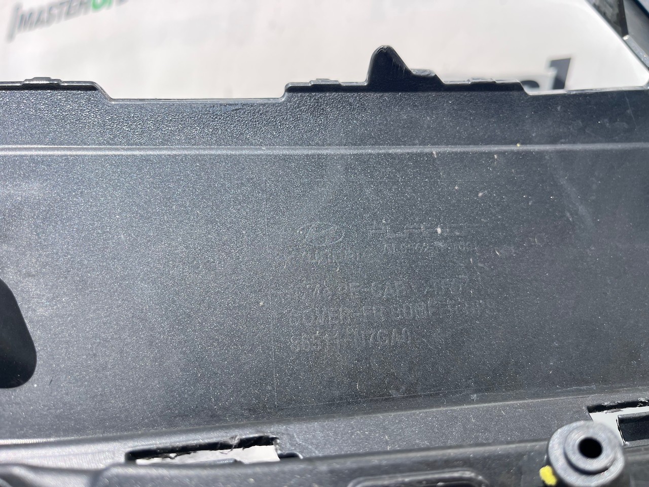 Hyundai Tucson Hybrid Premium Ultimate 2024-on Front Bumper Pdc Genuine [h538]