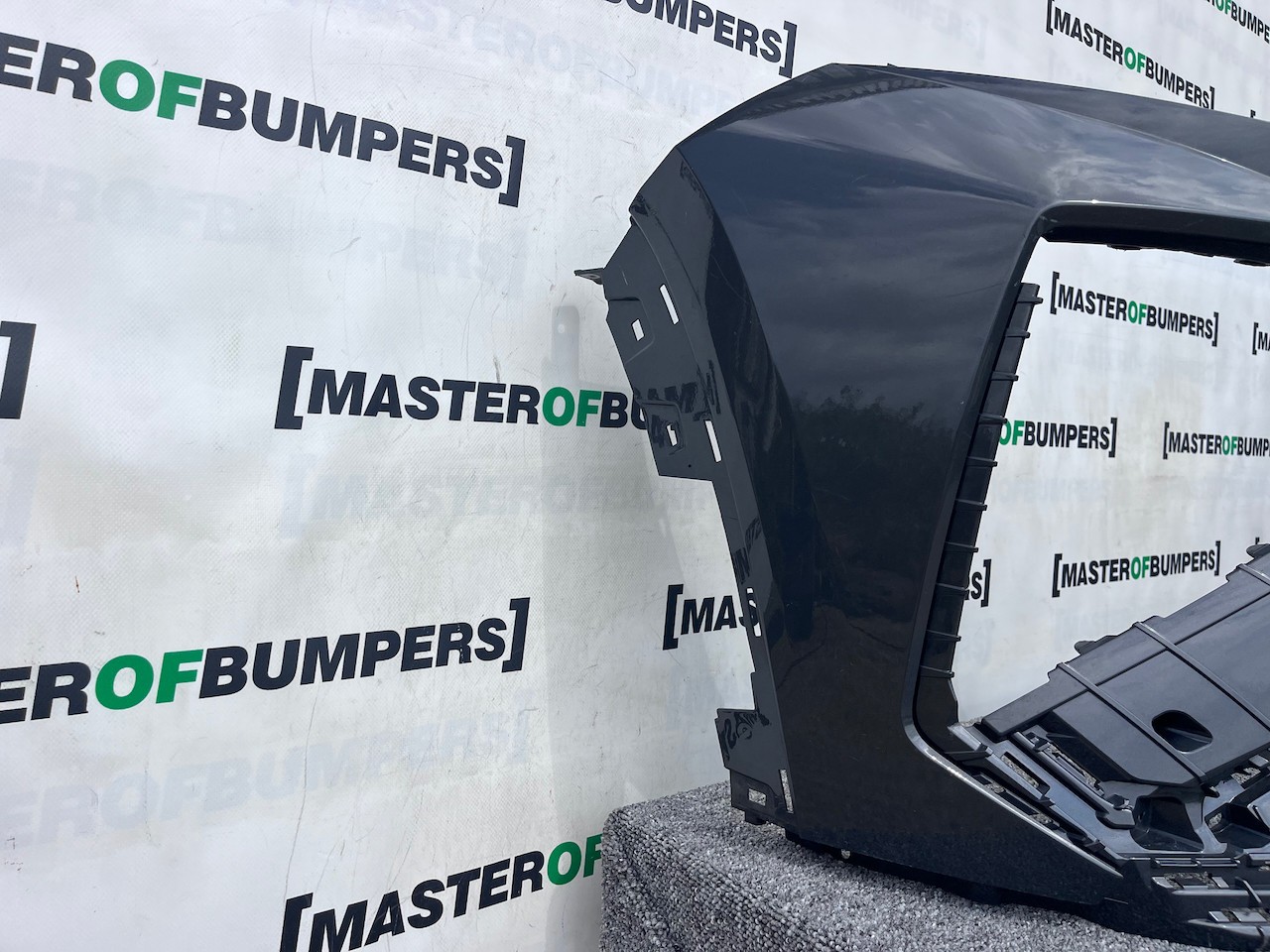 Hyundai Tucson Hybrid Premium Ultimate 2024-on Front Bumper Pdc Genuine [h538]