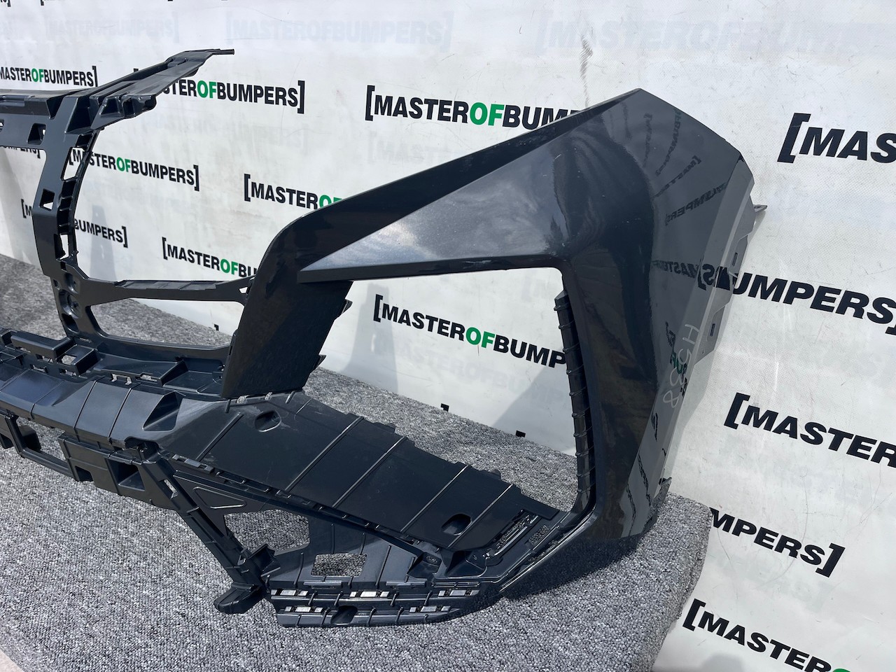 Hyundai Tucson Hybrid Premium Ultimate 2024-on Front Bumper Pdc Genuine [h538]