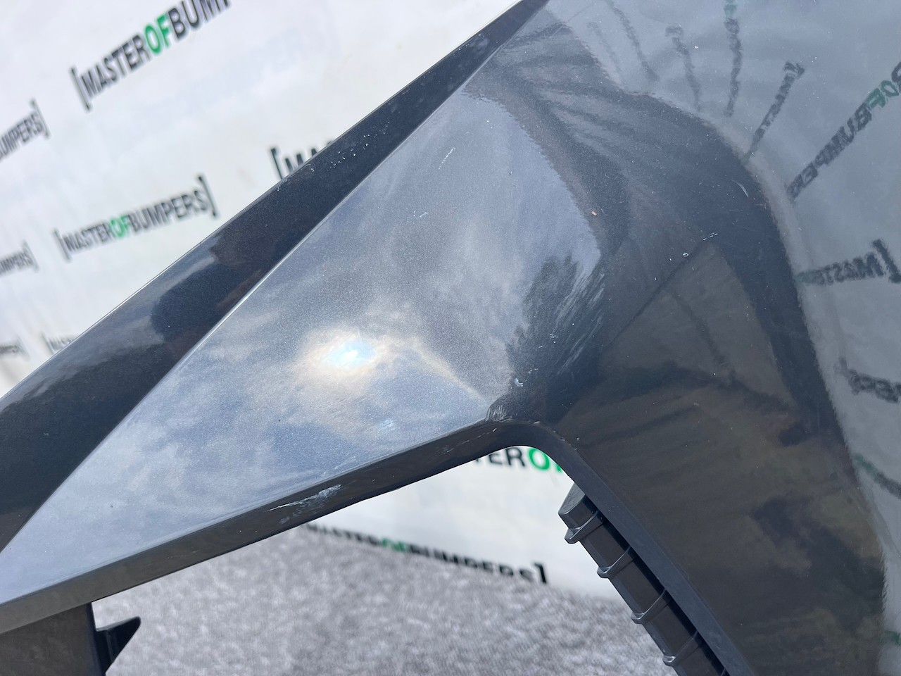 Hyundai Tucson Hybrid Premium Ultimate 2024-on Front Bumper Pdc Genuine [h538]