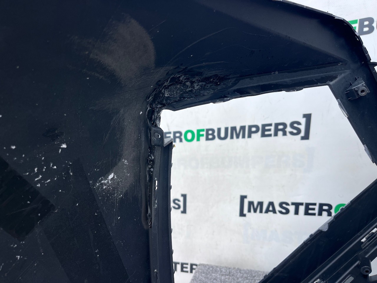 Hyundai Tucson Hybrid Premium Ultimate 2024-on Front Bumper Pdc Genuine [h538]