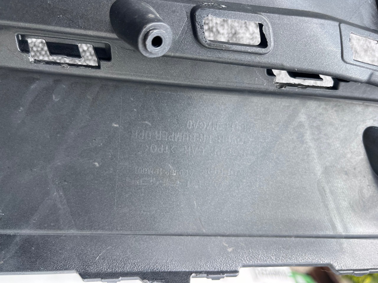 Hyundai Tucson Hybrid Premium Ultimate 2024-on Front Bumper Pdc Genuine [h538]