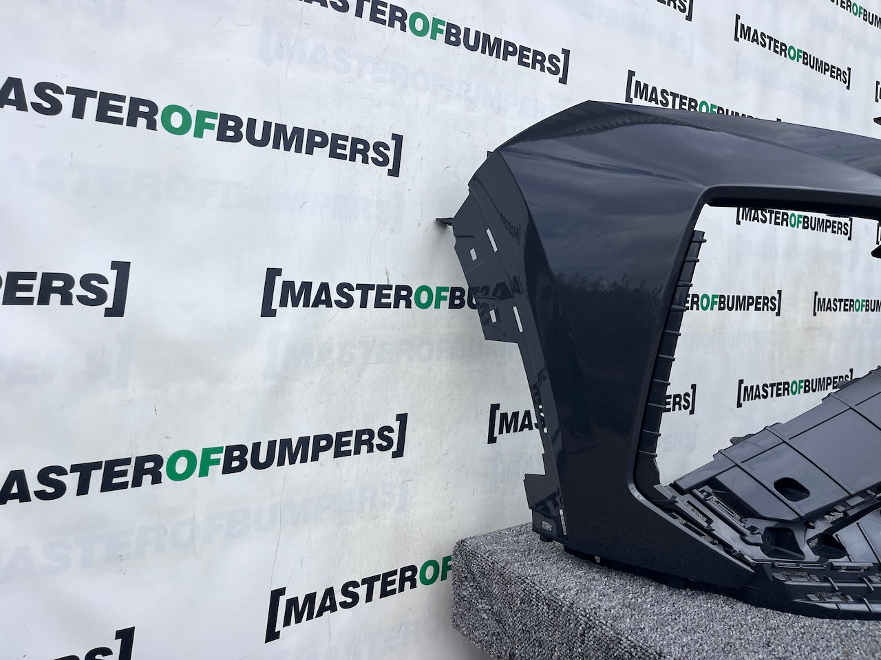 Hyundai Tucson Hybrid Premium Ultimate 2024-on Front Bumper Pdc Genuine [h538]