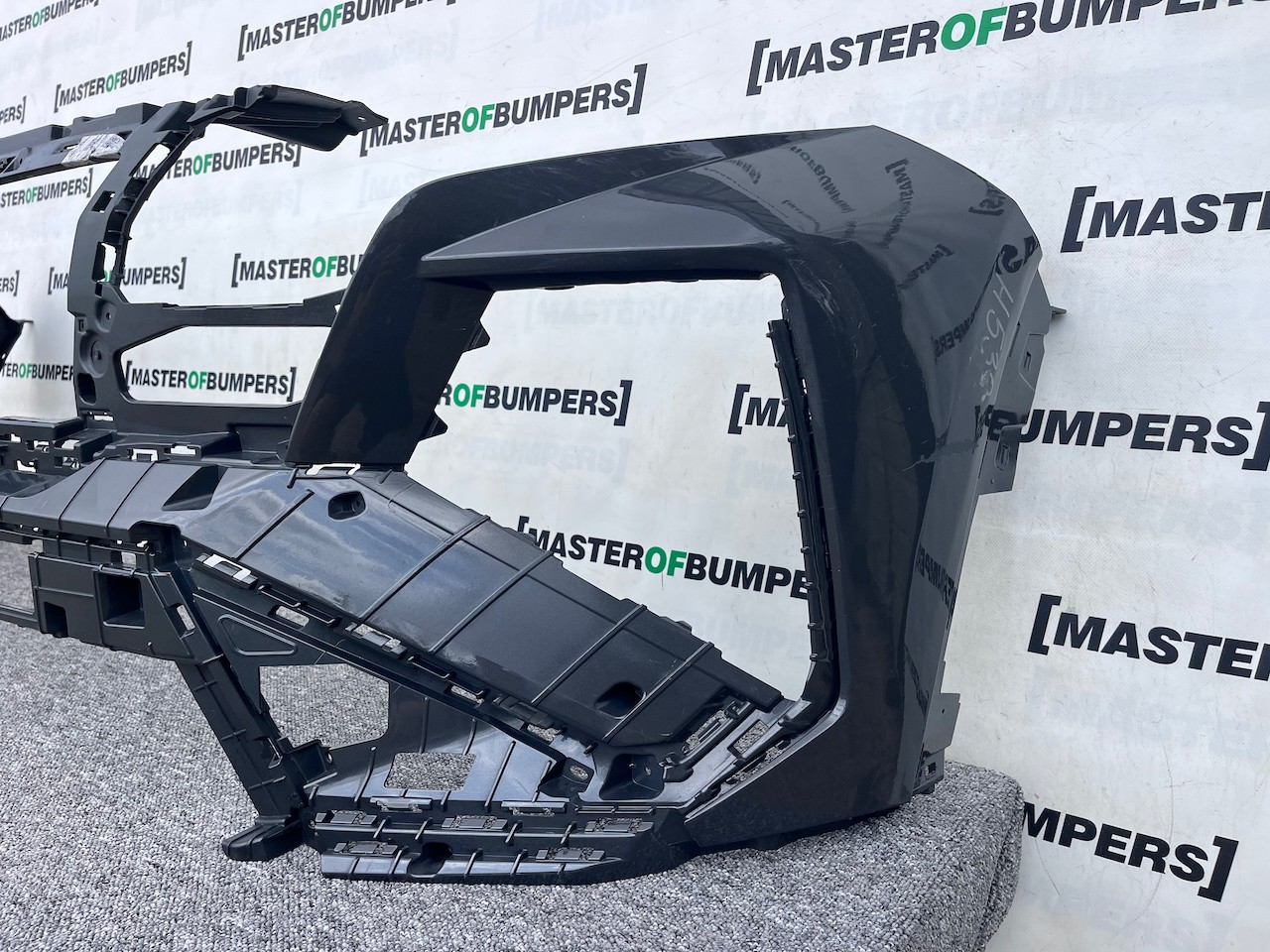 Hyundai Tucson Hybrid Premium Ultimate 2024-on Front Bumper Pdc Genuine [h538]