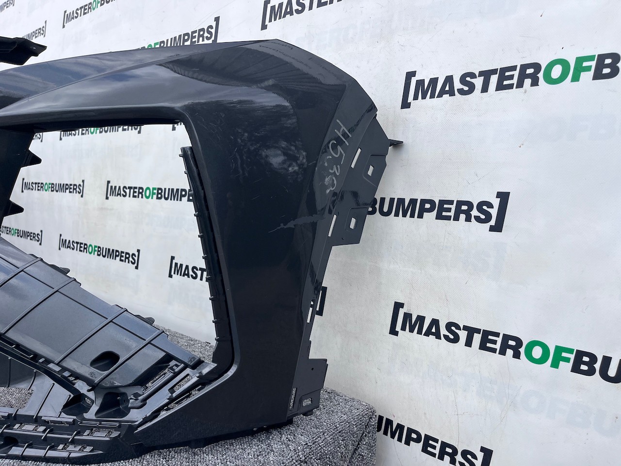 Hyundai Tucson Hybrid Premium Ultimate 2024-on Front Bumper Pdc Genuine [h538]