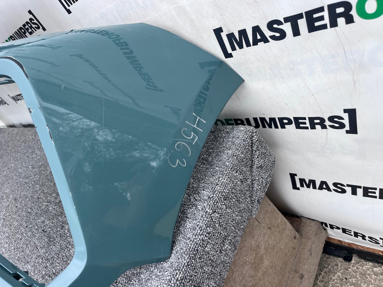 Hyundai I20 I20 N N-line Hatchback 2020-2023 Front Bumper No Pdc Genuine [h563]