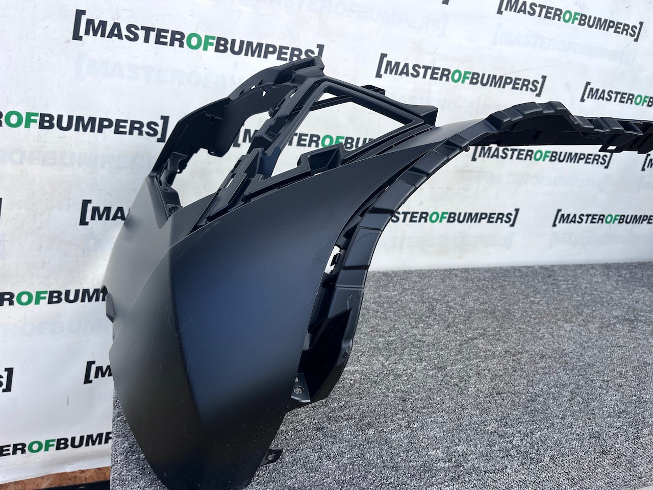 Hyundai Kona N-line Hatchback Mk2 2023-on Rear Bumper 4 Pdc Genuine [h567]