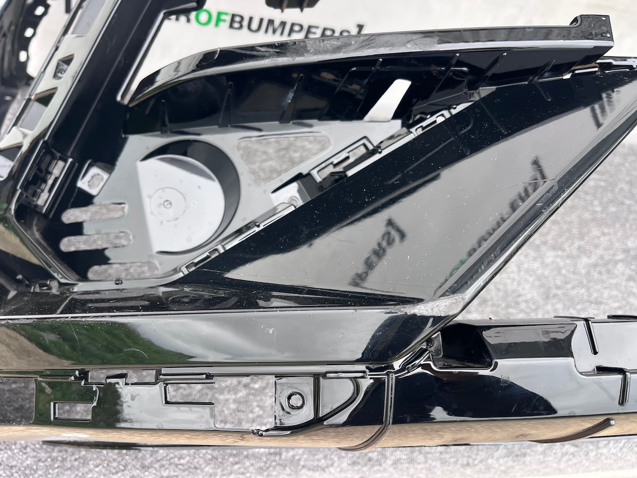 Hyundai Kona N-line Hatchback Mk2 2023-on Front Bumper 6 Pdc Genuine [h569]