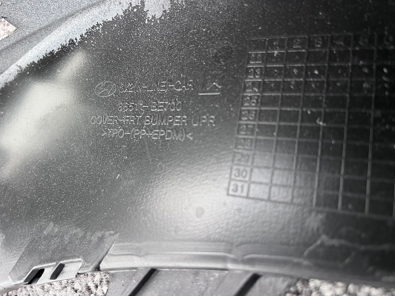 Hyundai Kona N-line Hatchback Mk2 2023-on Front Bumper 6 Pdc Genuine [h569]