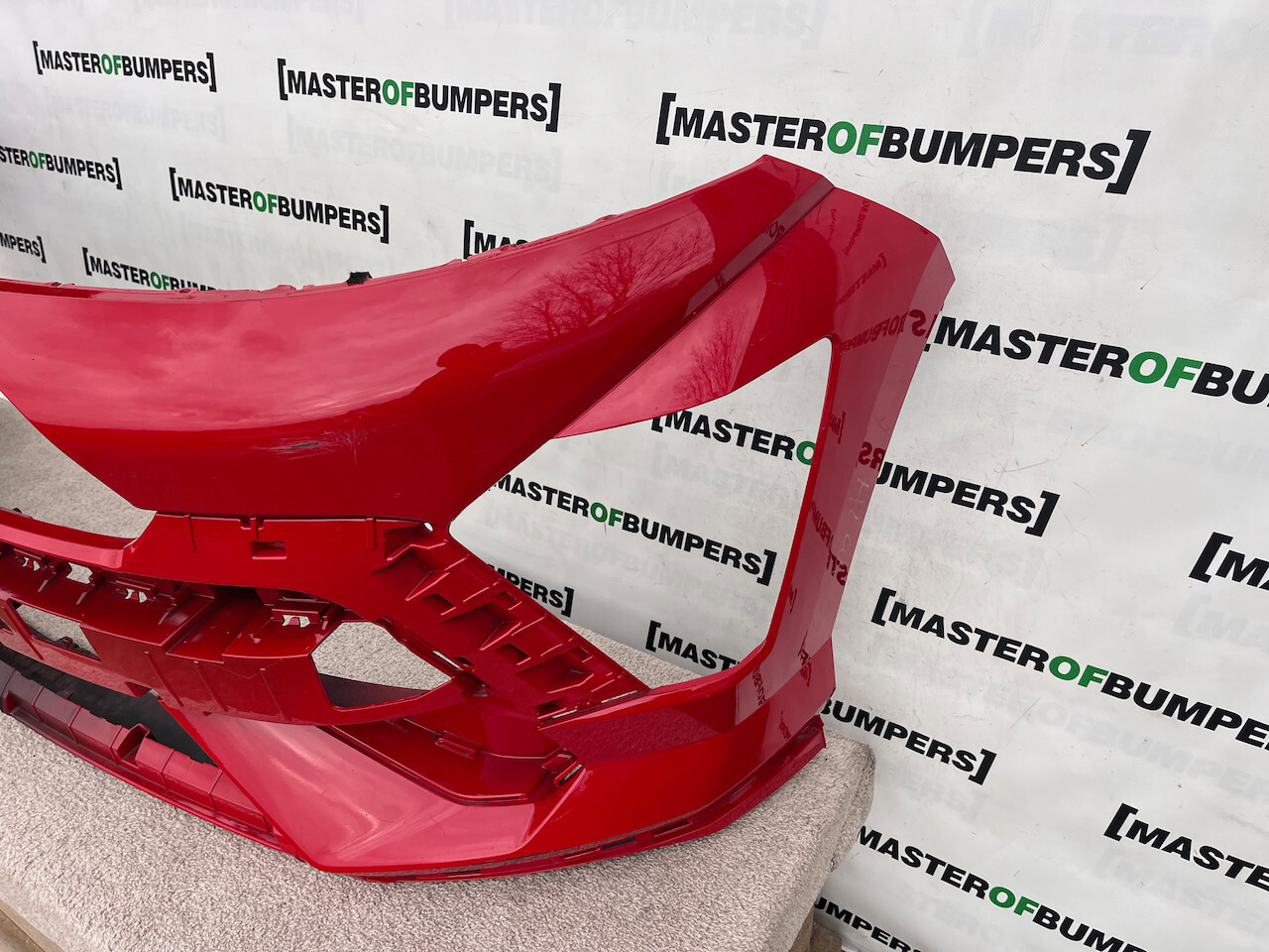 Hyundai Kona Electric N-line Mk2 2023-on Front Bumper 4 Pdc Genuine [h494]