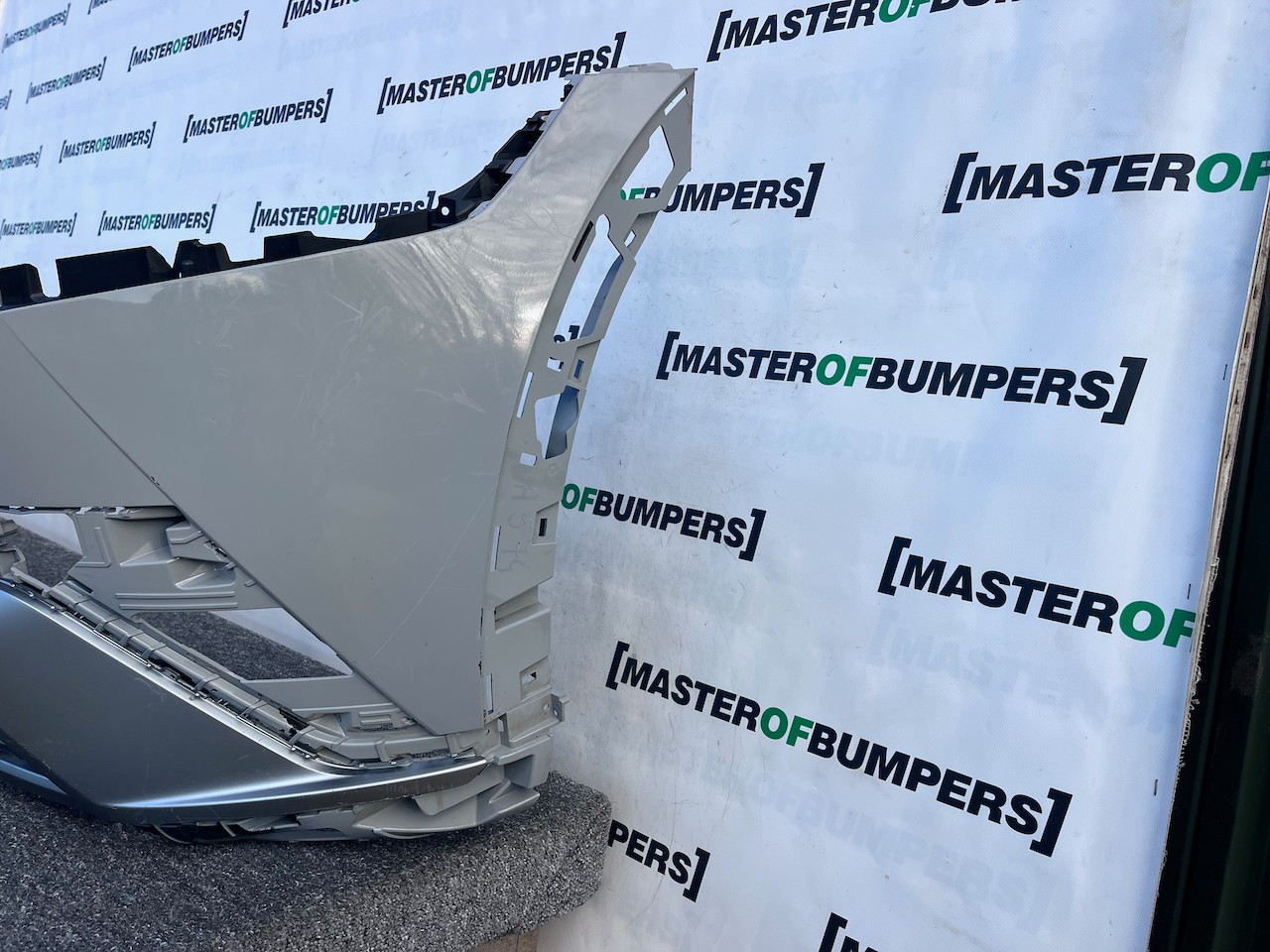 Hyundai Ioniq 5 Ultimate Hatchback Lift 2024-on Front Bumper Genuine [h578]